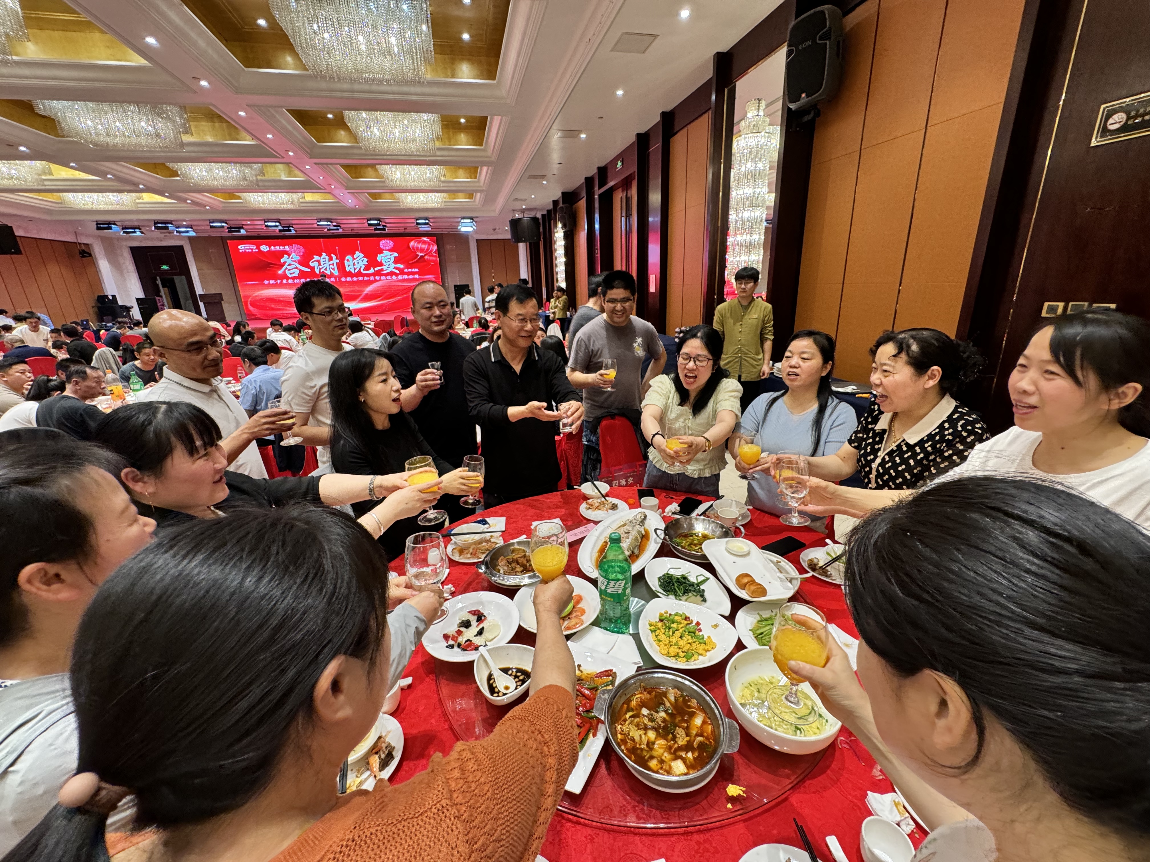 eddf8499ecc70653c0c3361e397cf83